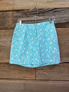 Lilly Pulitzer Short, Aqua blue with white pelican print, Size 6